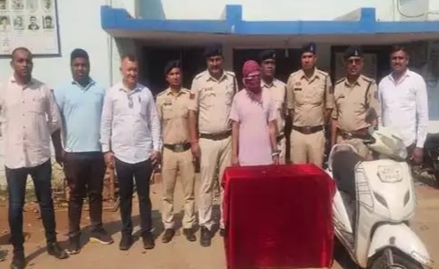 छत्तीसगढ़ - ऑनलाइन सट्टे की लत ने बनाया लुटेरा , पहली ही वारदात के बाद हुआ गिरफ्तार