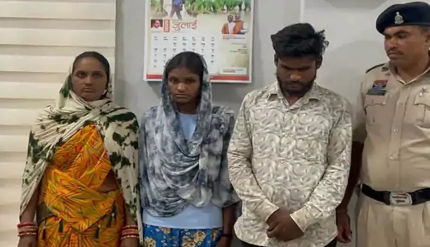 छत्तीसगढ़ - पड़ोसन को टोनही कहना महिला को पड़ा भारी , तीन लोगों ने मिलकर उतारा मौत के घाट