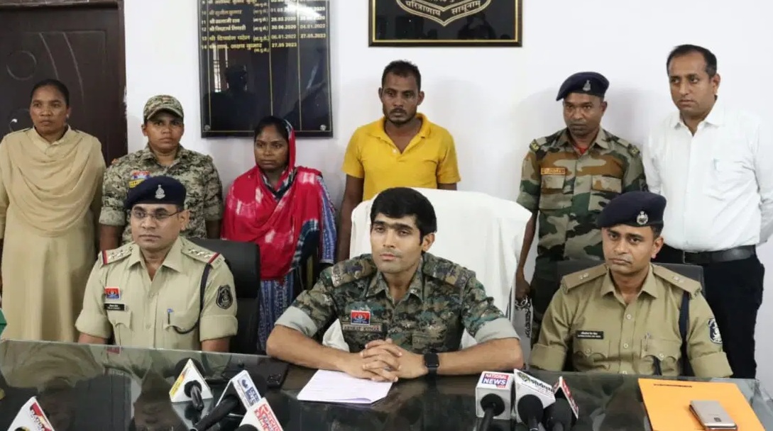 छत्तीसगढ़ - दो बच्चो की माँ प्रेमी से हुई प्रेग्नेंट , पति को उतारा मौत के घाट , लेकिन बारिश ने खोल दी पोल