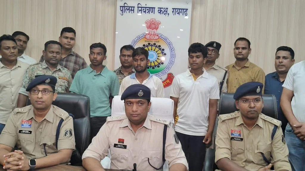 छत्तीसगढ़ - अवैध संबंध के चलते पूर्व विधायक के भाई की हत्या , 01 लाख में दी थी हत्या की सुपारी