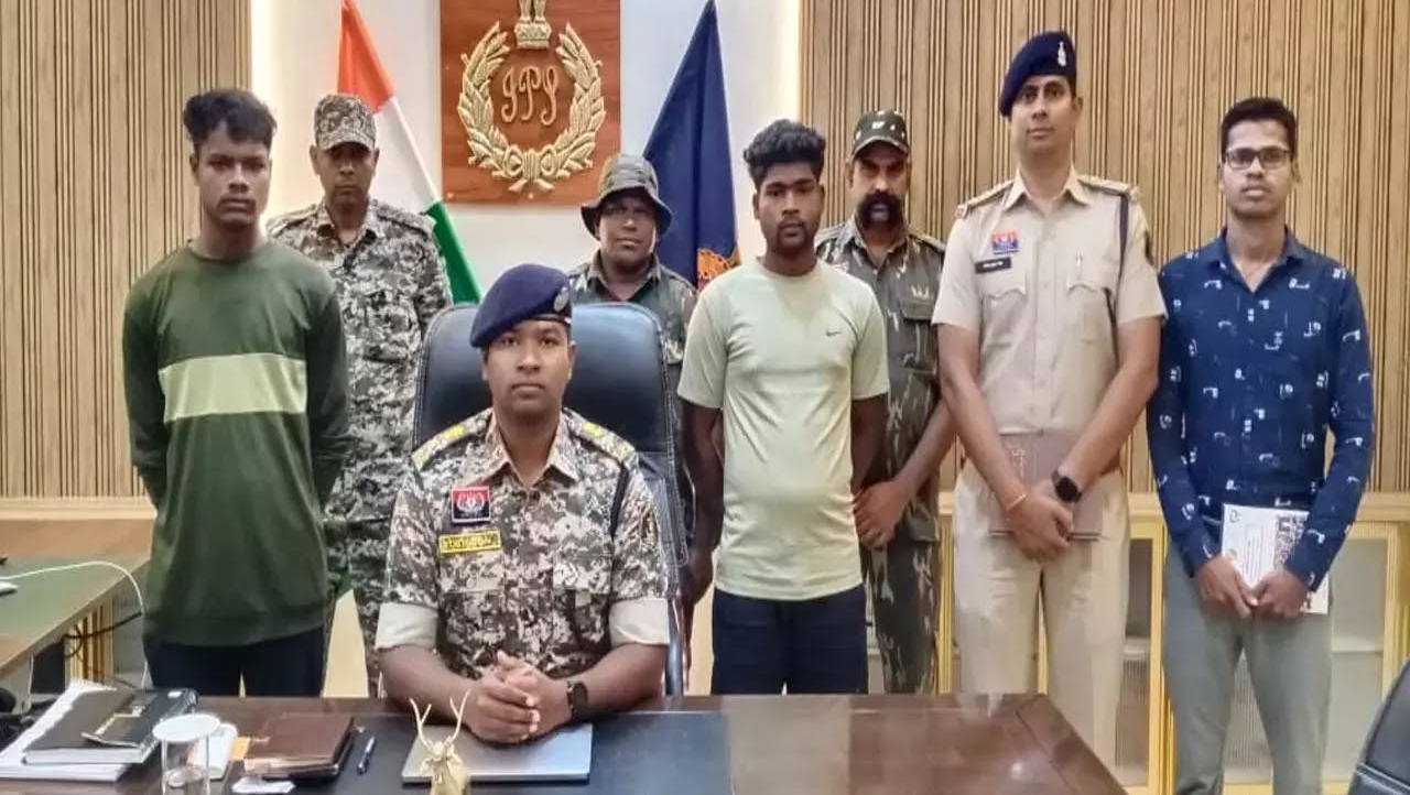 छत्तीसगढ़ - युवती का रेप करने में हुए नाकाम तो हत्या कर जमीन में दफ्न की लाश , डेढ़ साल बाद खुला राज