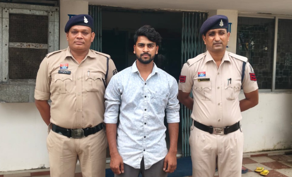 सक्ती - नाबालिग के साथ 09 साल तक रेप , आरोपी अमित दे रहा था वारदात को अंजाम , हुआ गिरफ्तार