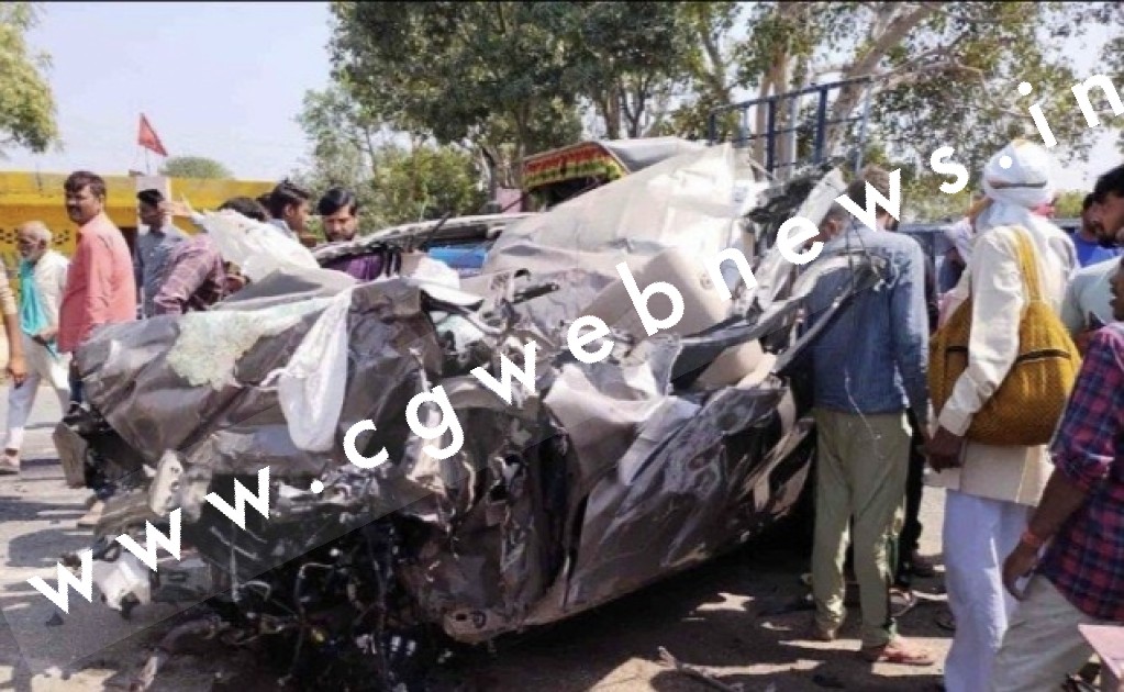 तेज रफ्तार कार को ट्रक ने मारी टक्कर , हादसे में 06 लोगो की मौत और 05 घायल