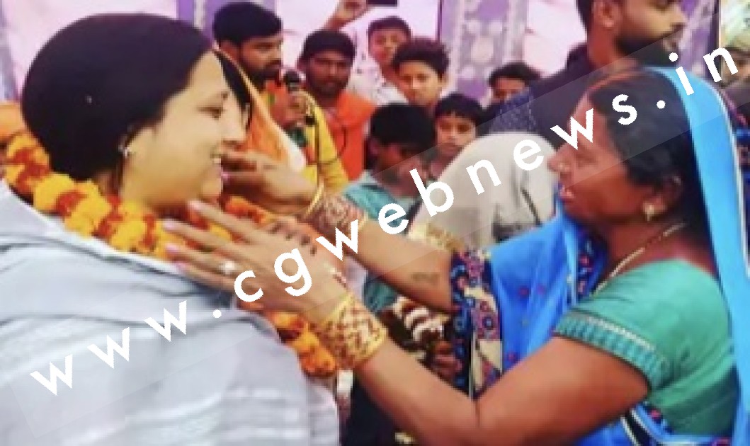 छत्तीसगढ़ की बेटी ने यूपी में खिलाया कमल , सपा के दिग्गज नेता राम गोविंद चौधरी को 21164 वोटो से दी पटखनी