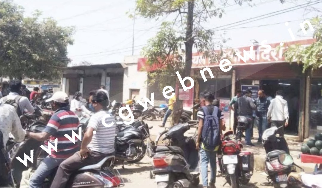 शराब दुकानों में लगा शराबियो का मेला , शाम तक इतने करोड़ की बिकी शराब