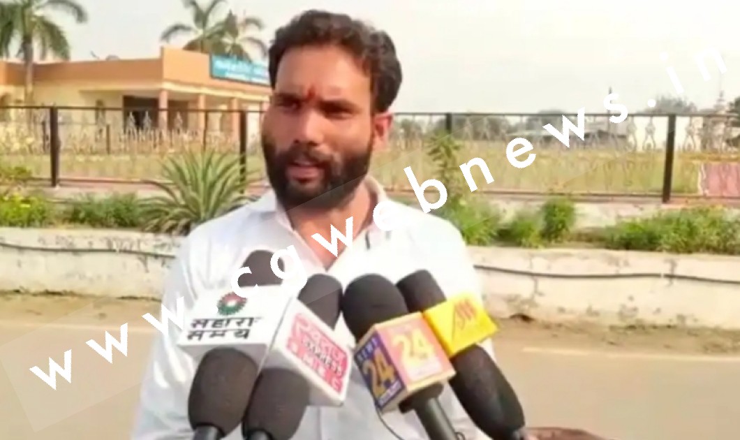 सक्ती से बड़ी खबर , नंदेली के पूर्व सरपंच सुशील धीरहे ने दी परिवार सहित आत्मदाह की चेतावनी