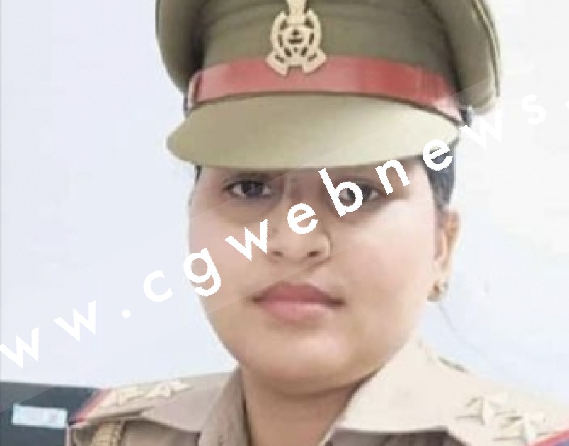 महिला सब इंस्पेक्टर ने फाँसी लगा कर की खुदकुशी , वर्दी के साथ पंखे पर लटकी मिली लाश 