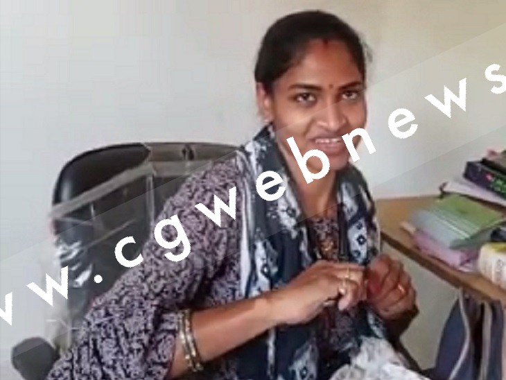 रिटायर्ड फौजी से रिश्वत मांगना छत्तीसगढ़ की महिला पटवारी को पड़ा भारी , अब गई चंदे में