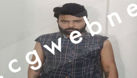 छत्तीसगढ़ में पुलिस भी नही सुरक्षित , ड्यूटीरत आरक्षक पर किया चाकू से हमला