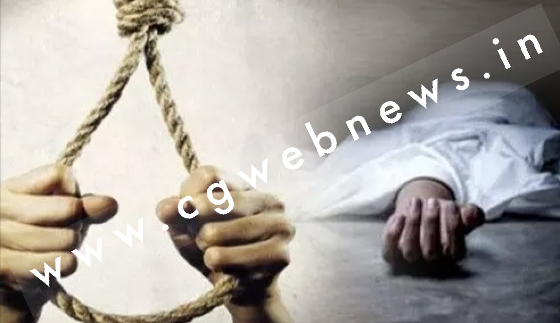 एक ही परिवार के पांच लोगों ने फांसी लगाकर की खुदकुशी , मृतको में 5 और 6 साल के बच्चे भी शामिल