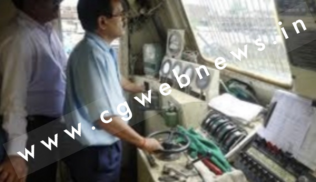 अपनी मांगों को लेकर विरोध जताने के लिए लोको पायलटो ने चुना अनोखा तरीका , ट्रेन भी चलाएंगे और 