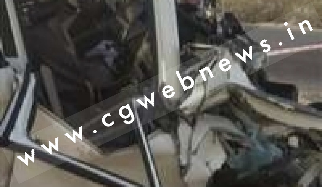 ट्रक ने मारी SUV को टक्कर , हादसे में 08 लोगो की मौत , शादी समारोह से वापस लौटते वक्त हुआ हादसा 