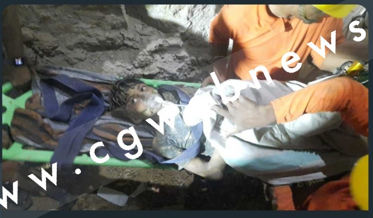 आ गया राहुल , माँ की आँसू और आपकी दुआ से 102 घंटे के बाद निकला राहुल , देखे राहुल की तश्वीर