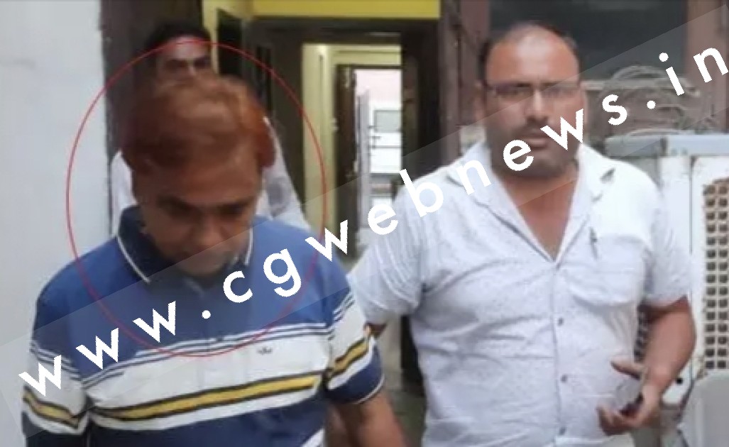 15 हजार की रिश्वत लेते फूड इंस्पेक्टर पवन कुमार गिरफ्तार , ट्रेडिंग कंपनी के संचालक से ले रहा था रिश्वत