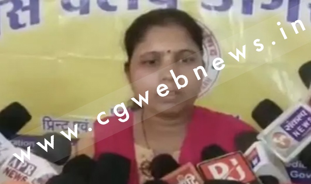 छत्तीसगढ़ के पूर्व विधायक पर पत्नी ने लगाए गंभीर आरोप , कहा की दूसरी महिला से अवैध संबंध के चलते देते है शारीरिक और मानसिक प्रताड़ना