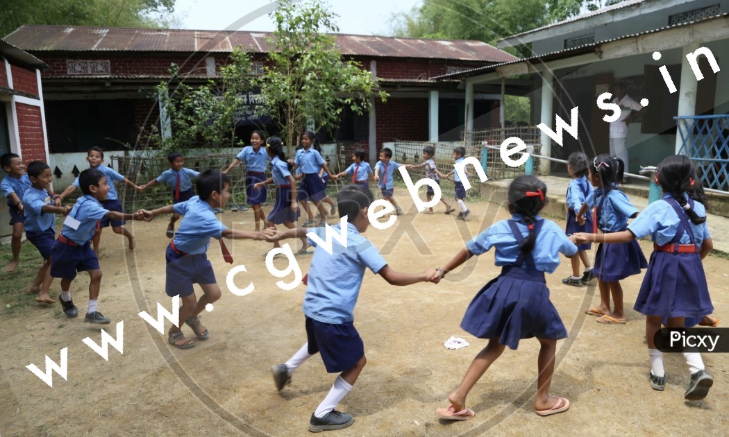 छत्तीसगढ़ के स्कुलो में अब शनिवार को होगा बैगलेस पढ़ाई , स्कूल शिक्षा विभाग ने जारी किया आदेश 