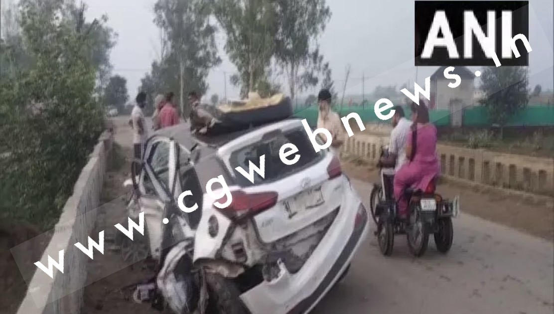 बड़ा सड़क हादसा , विधायक के भाई  , PA सहित तीन की मौके पर ही मौत