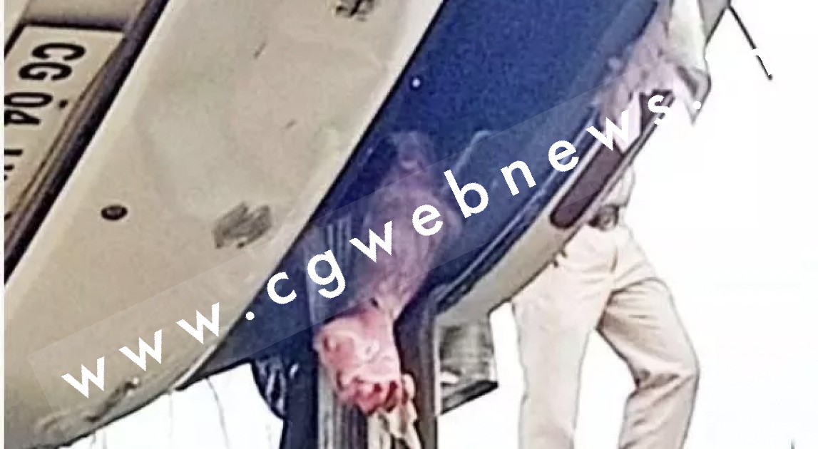 शिवनाथ नदी में गिरी कार बाहर निकाली गई , कार से एक ब्यक्ति का शव बरामद