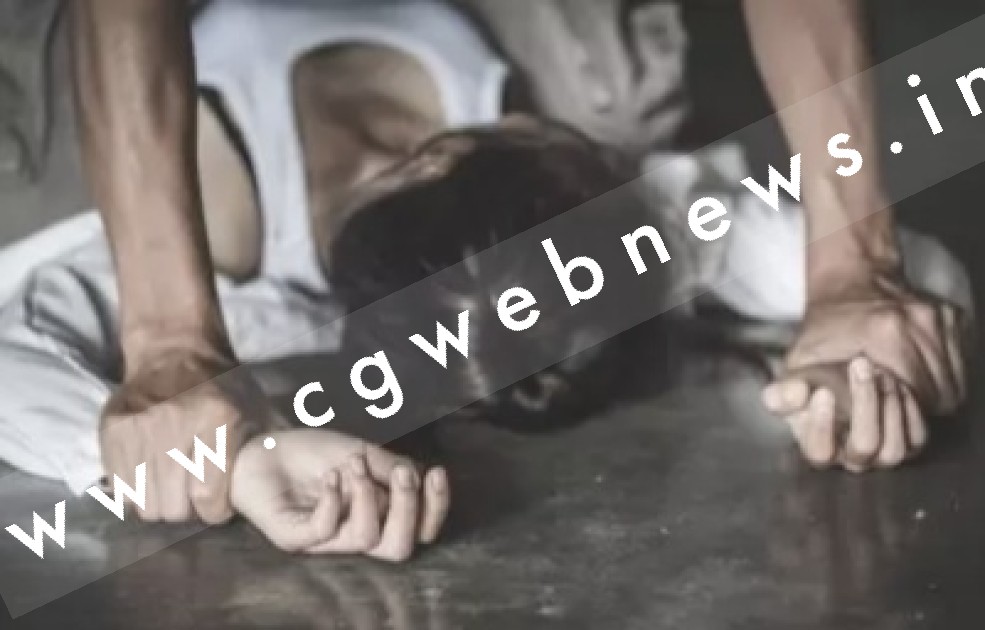 विदेशी महिला के साथ रेप , पीड़िता ने थाने में कराई नामजद FIR , पुलिस आरोपी की तलाश में जुटी