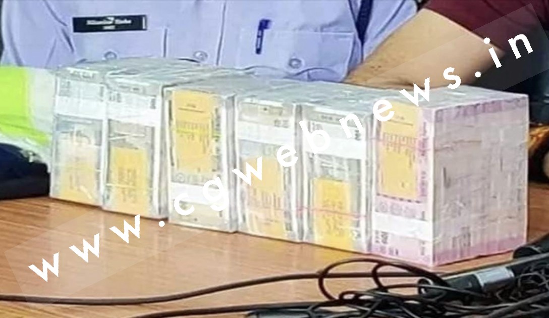 रायपुर में लावारिस मिले 50 लाख को लेकर किसी ने नही किया पुलिस से संपर्क , आखिर क्या है माजरा