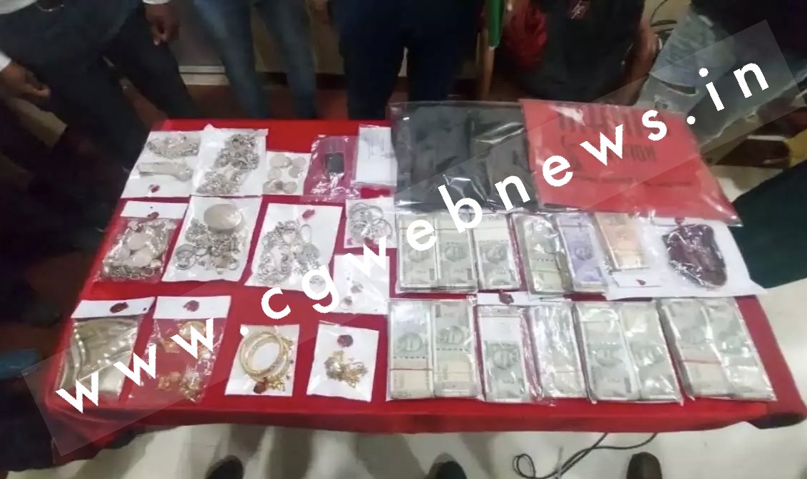 छत्तीसगढ़ - दिन में फेरी लगा कर करते थे रेकी , और रात में देते थे चोरी को अंजाम , 03  बांग्लादेशी गिरफ्तार