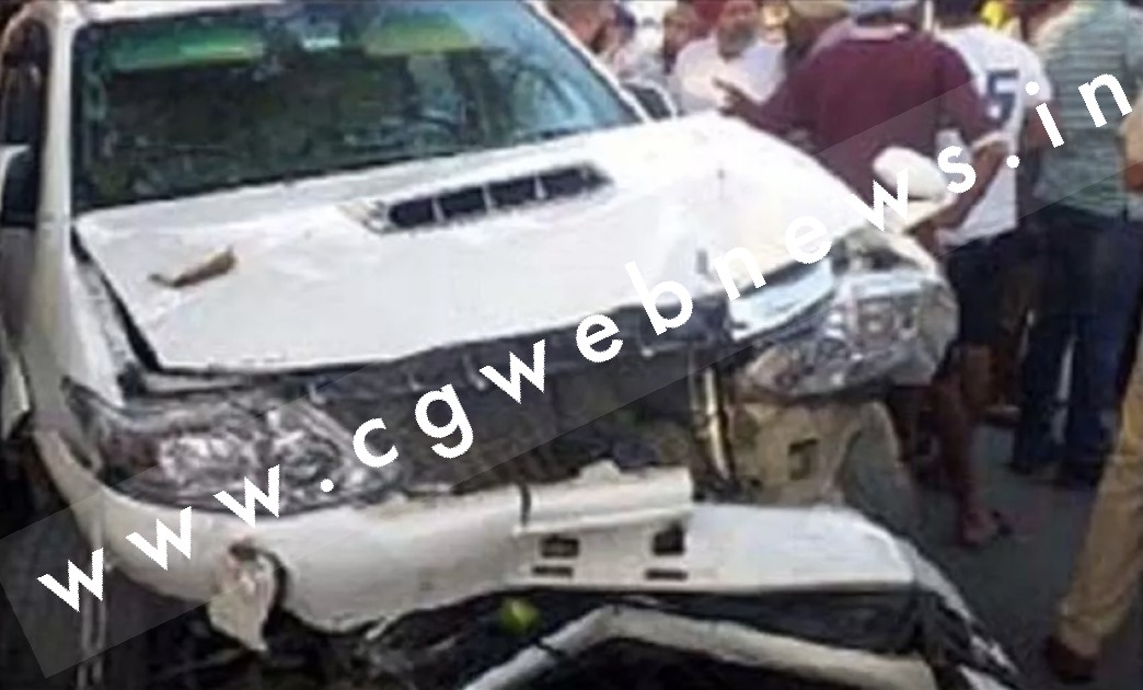 रक्षाबंधन की खुशियां मातम में बदली , सड़क हादसे में युवक की हुई मौत वही महिला के दोनों पर टूटे