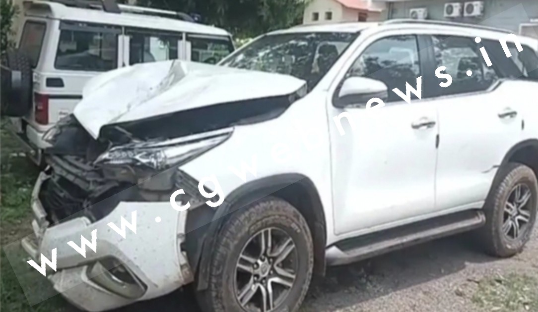 छत्तीसगढ़ से बड़ी खबर , मंत्री की सरकारी कार ने दो लोगो को कुचला , एक कि मौके पर ही मौत , लोगो ने किया थाने का घेराव