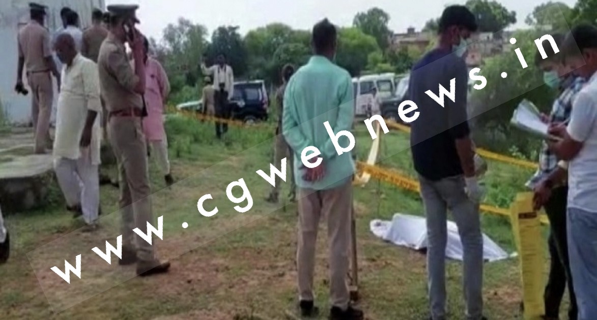 मंदिर जा रही युवती को पेट्रोल डाल कर जिंदा जलाया , प्रेमी के परिजनों पर लगा हत्या का आरोप