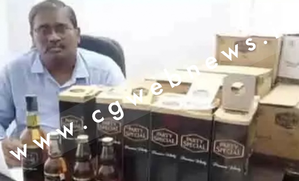19 कार्टून इम्पोर्टेड अंग्रेजी शराब के साथ रविंद्र दास गिरफ्तार , आबकारी विभाग की कार्यवाही