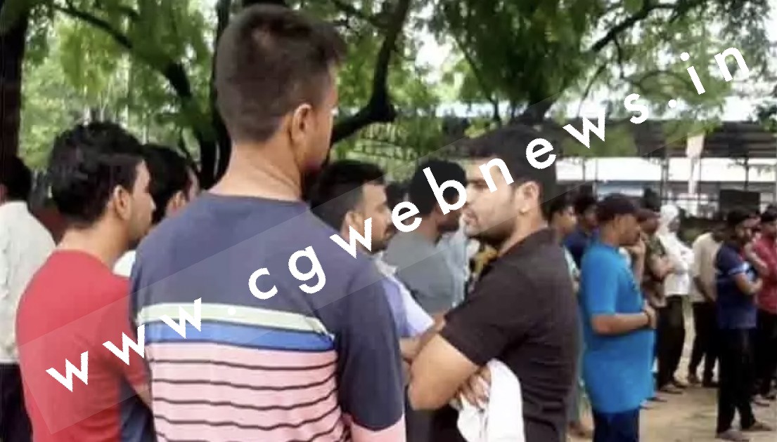 नौकर ने मालिक को उतारा मौत के घाट , पर्स और मोबाइल लेकर हुआ मौके से फरार , पुलिस तलाश में जुटी