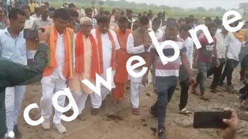 कांग्रेस का आरोप ,  नेता प्रतिपक्ष नारायण चंदेल झूठे दावो पर कर रहे है राजनीति , पढ़े पूरी खबर