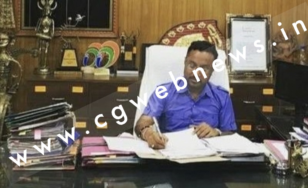 सक्ती के पूर्व SDM और कोयला कारोबारी सहित 03 गिरफ्तार , भीतर देखे तश्वीर और जाने क्या है मामला 