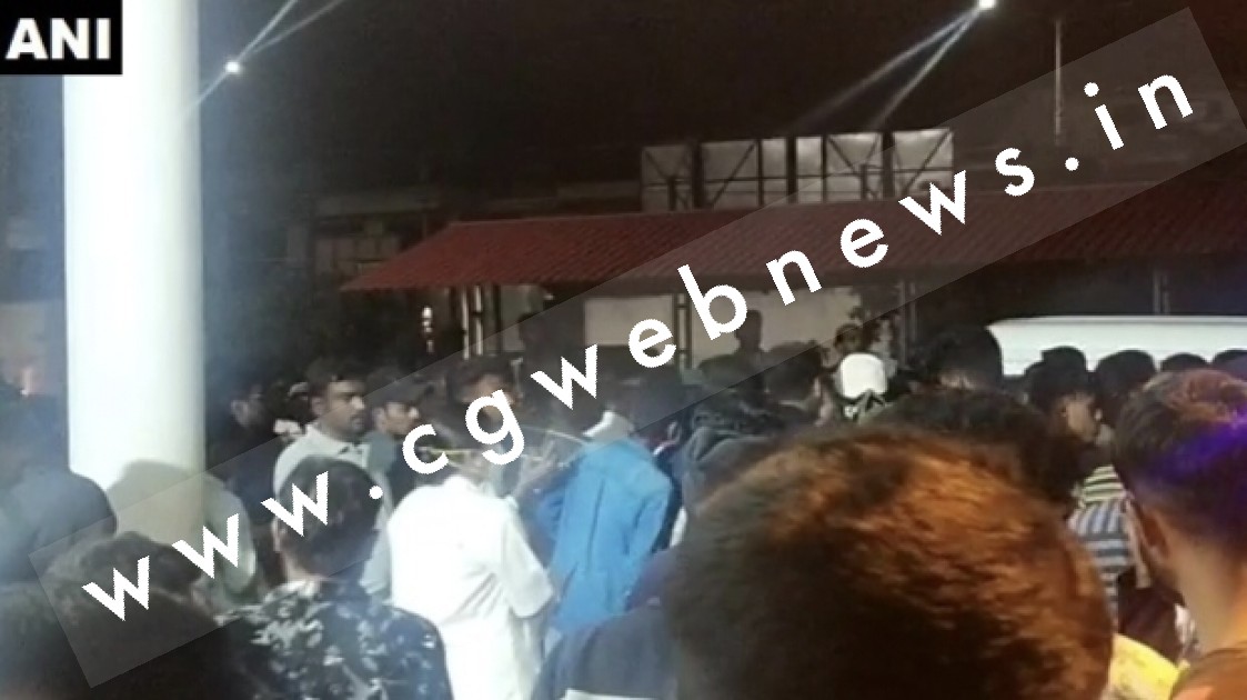 बड़ा सड़क हादसा , तीर्थ यात्रा से लौट रहे 4 बच्चों सहित 9 की लोगो की मौत