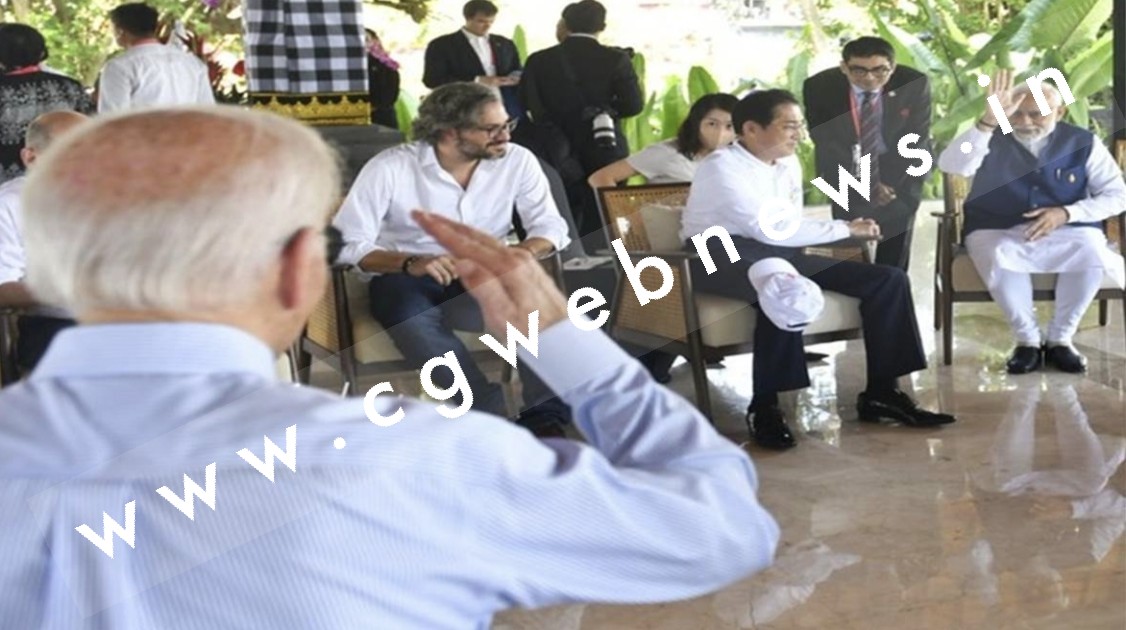 जब अमेरिका के राष्ट्रपति ने विश्व शक्तियों के बीच बैठे PM मोदी को किया सैल्यूट तब  PM मोदी ने दिया यह रिएक्शन