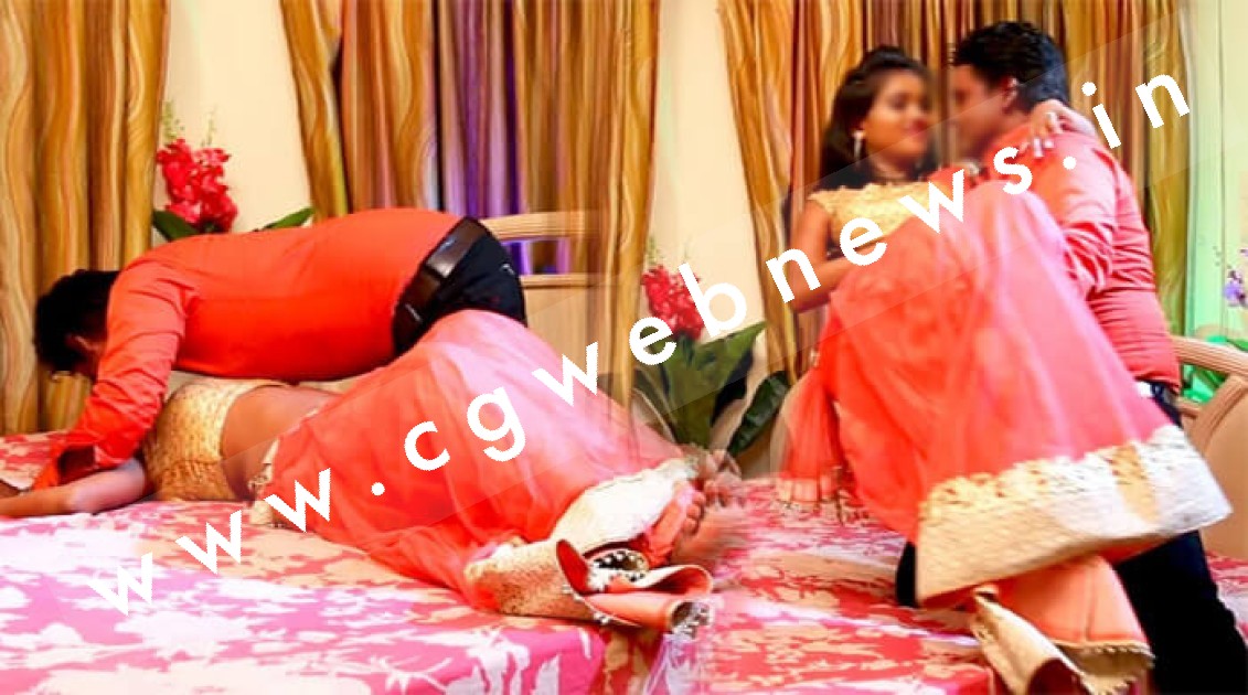 चार बच्चों की माँ को युवक से हुआ प्यार , तीन साल तक शारीरिक सम्बन्ध बना कर सम्पत्ति को हथियाया उसके बाद