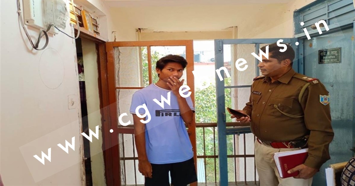 झारखंड पुलिस ने निलंबित आरक्षक के घर पर दी दबिश , नाबालिग के साथ दुष्कर्म केस में है आरोपी है आरक्षक