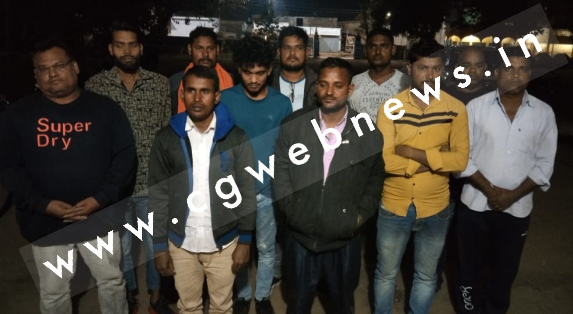 सक्ती - जुए के अड्डे पर पुलिस की दबिस , 11 जुआरी गिरफ्तार , 09 बाईक दो कार सहित हजारो रुपये जप्त , भीतर पढ़े जुआरियो के नाम