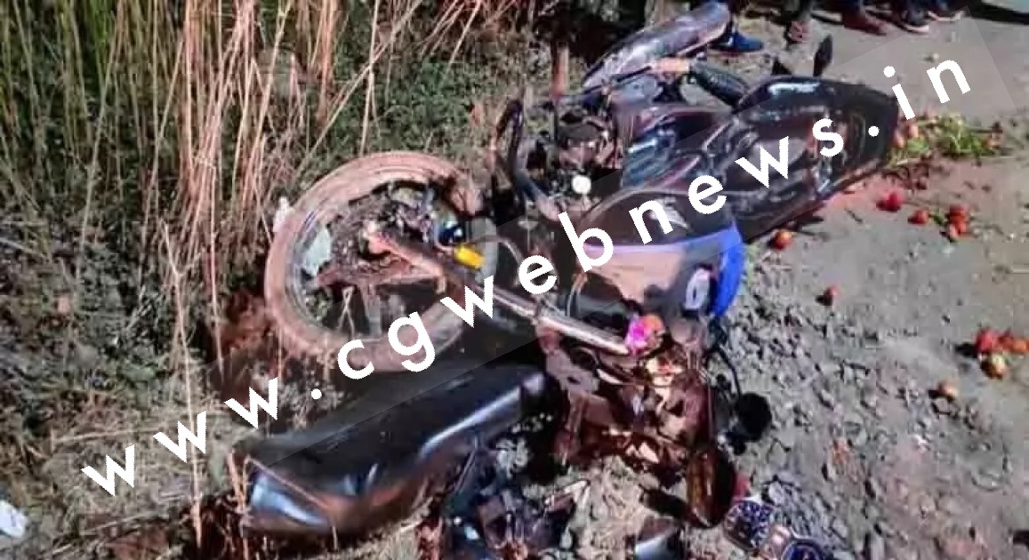 छत्तीसगढ़ - तेज रफ्तार बस ने बाईक सवार को मारी टक्कर , हादसे में बाईक सवार की मौके पर ही मौत