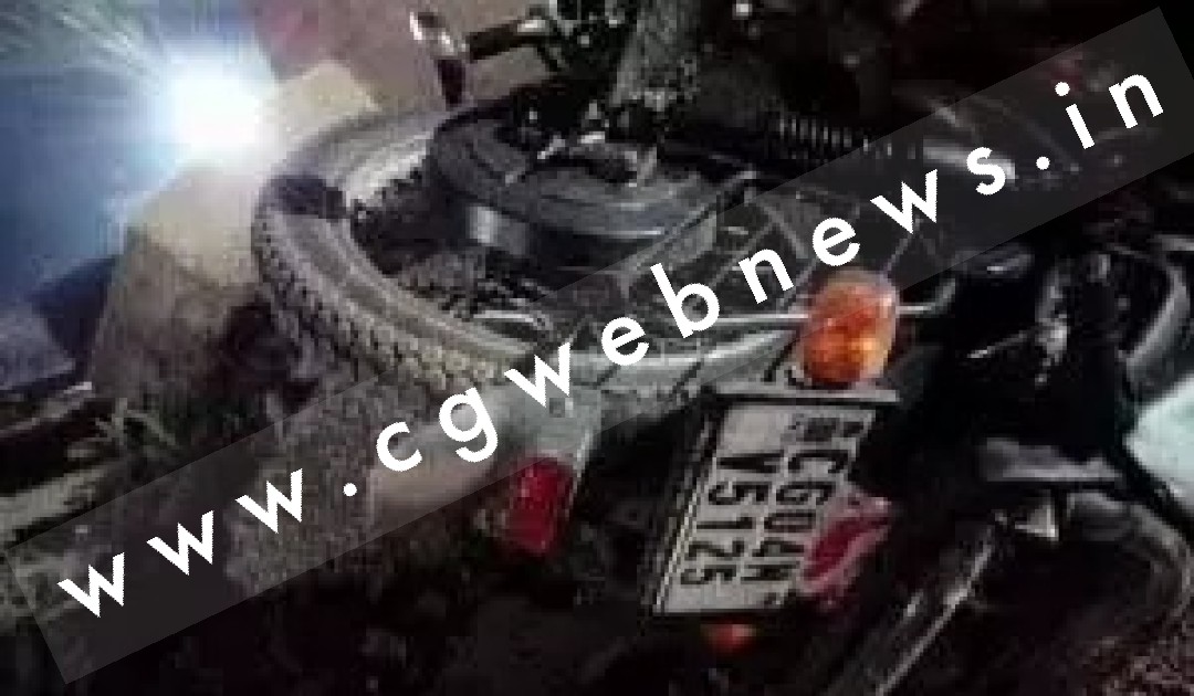 छत्तीसगढ़ - निर्माणाधीन फ्लाईओवर ब्रिज से गिरे बाईक सवार दम्पत्ति , हादसे में दोनों की मौत