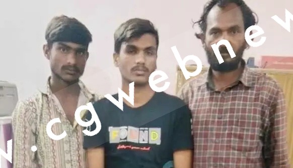 छत्तीसगढ़ - शराब दुकानो में भीड़ का फायदा उठा कर मोबाईल और पर्स पार करने वाले 03 आरोपी गिरफ्तार , भीतर देखे तश्वीर