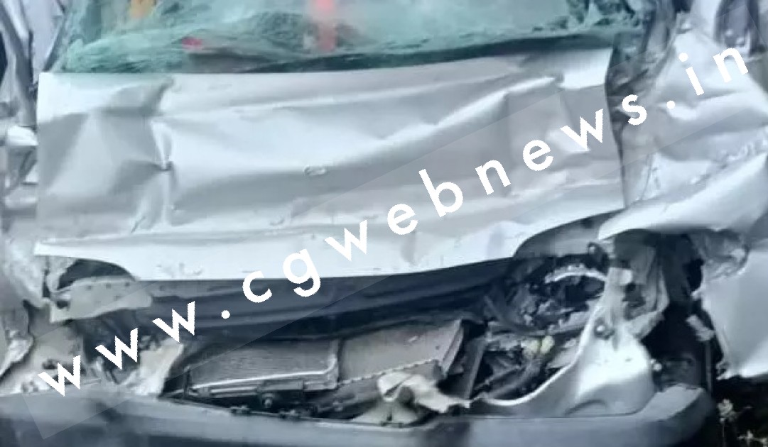 राष्ट्रीय राजमार्ग में बड़ा सड़क हादसा , कंटेनर और कार की टक्कर में 3 लोगों की मौके पर ही मौत 