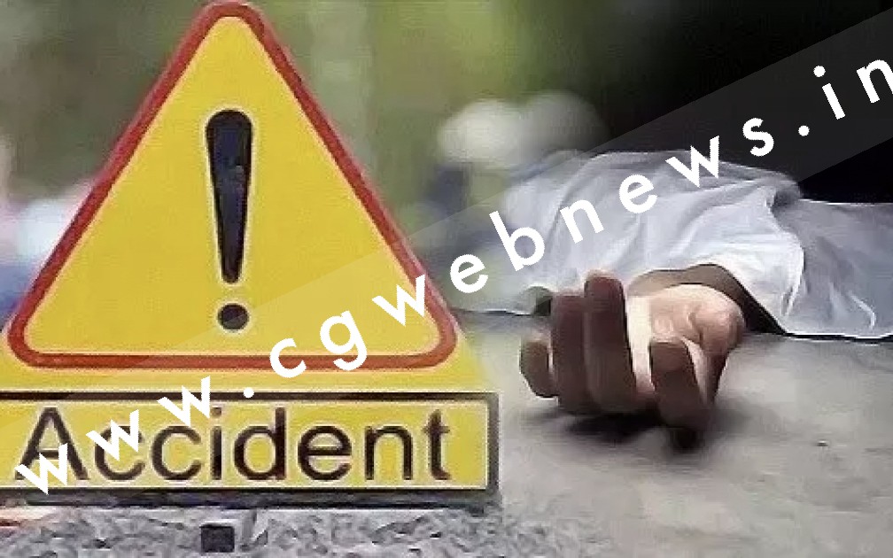 सक्ती रायगढ़ NH 49 पर बड़ा सड़क हादसा , अज्ञात वाहन की टक्कर से बाइक सवार तीन युवकों की मौके पर ही मौत