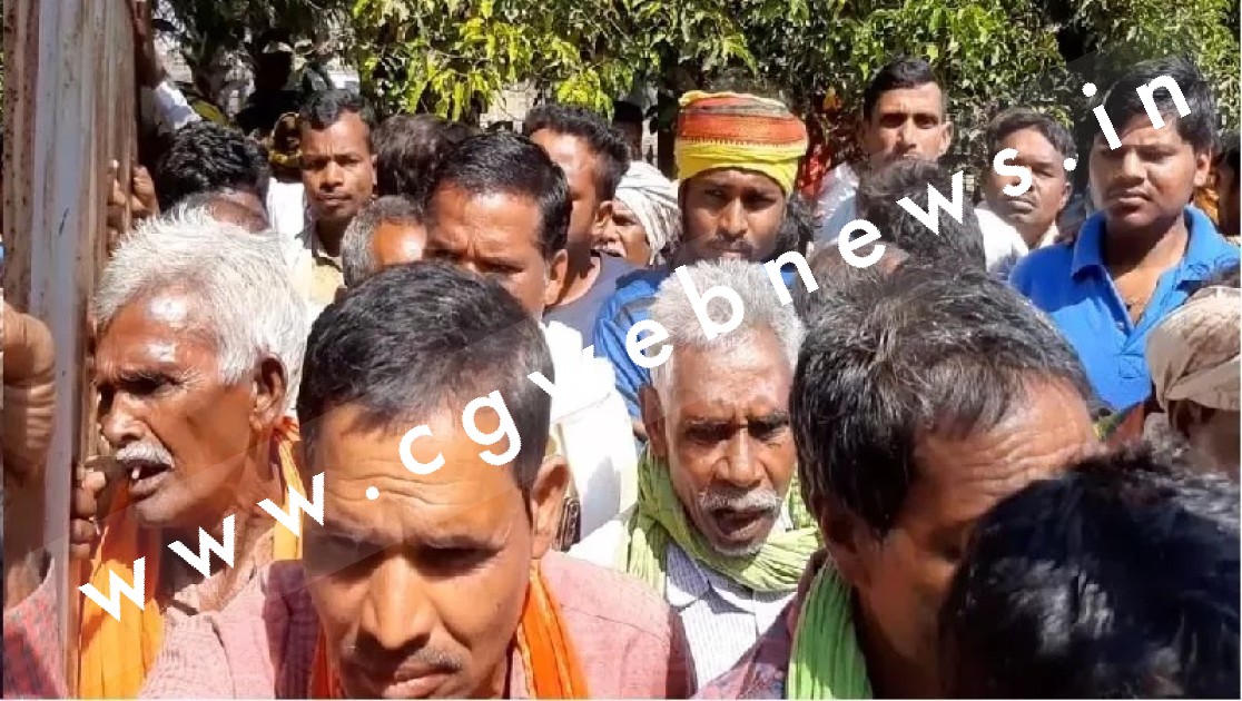 छत्तीसगढ़ - अघोषित बिजली कटौती से परेशान होकर किसानों ने दी चक्काजाम करने की चेतावनी