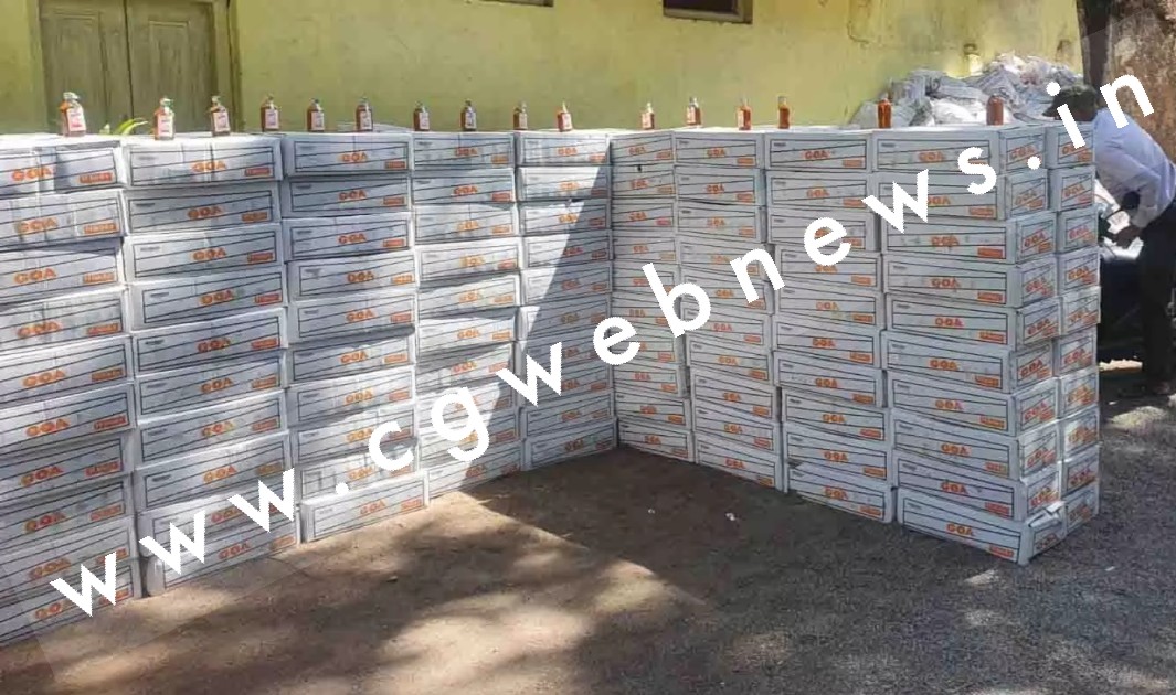 छत्तीसगढ़ - दो ट्रक गोवा अंग्रेजी शराब के साथ 05 आरोपी गिरफ्तार , जप्त शराब की कीमत करोड़ो में
