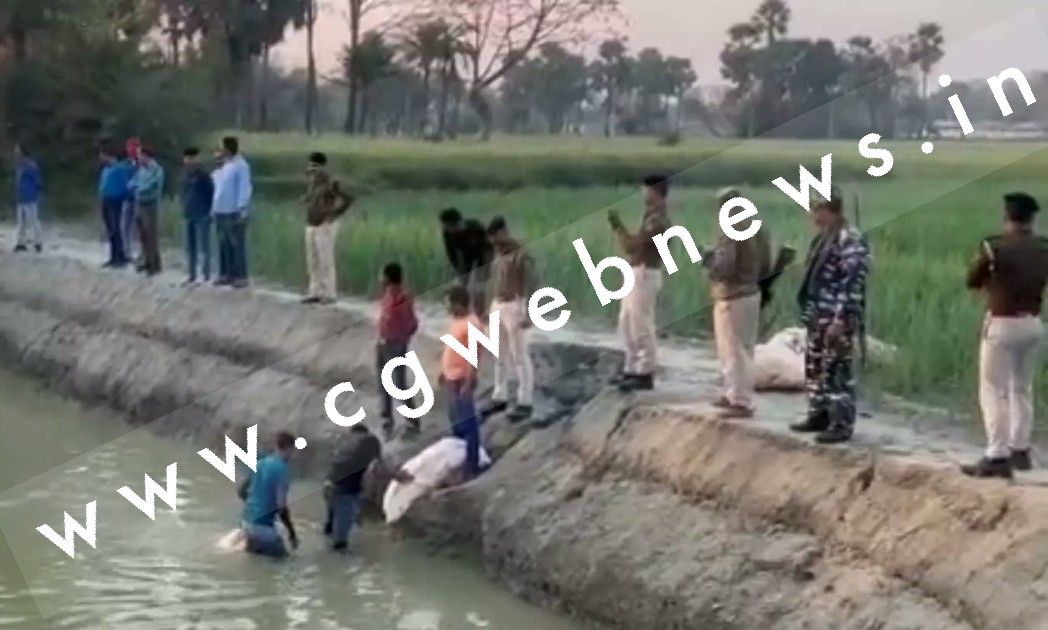 तालाब से मछली की जगह निकलने लगी अंग्रेजी शराब की बोतलें , अधिकारी हुए हैरान