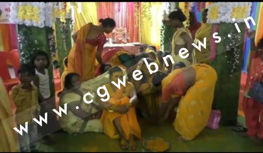 जांजगीर चाम्पा - पांच किन्नरों ने गुरु से रचाई शादी , निभाई गई विवाह की सारी रस्मे