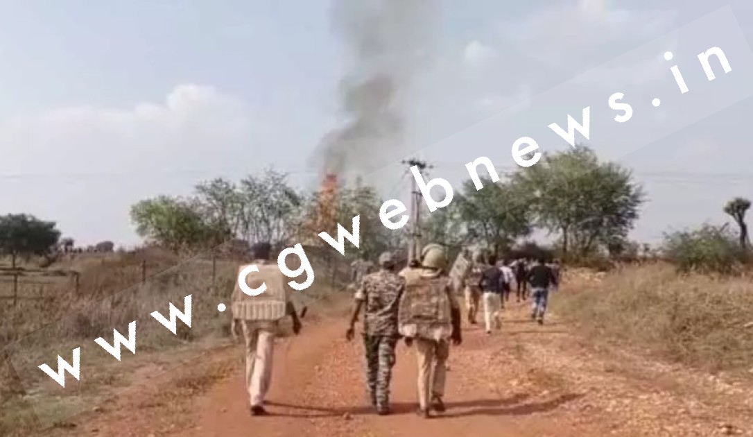 छत्तीसगढ़ बंद के दौरान हिंसा , उपद्रवियों ने घर मे लगाई आग , सिलेंडर में हुआ ब्लास्ट , मची अफरातफरी