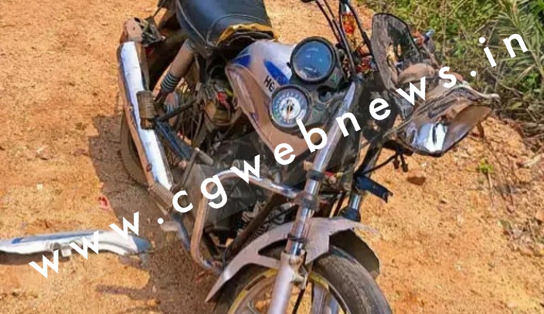 छत्तीसगढ़ - तेज रफ्तार बस की चपेट में आकर बाईक सवार मोटर मैकेनिक की मौत