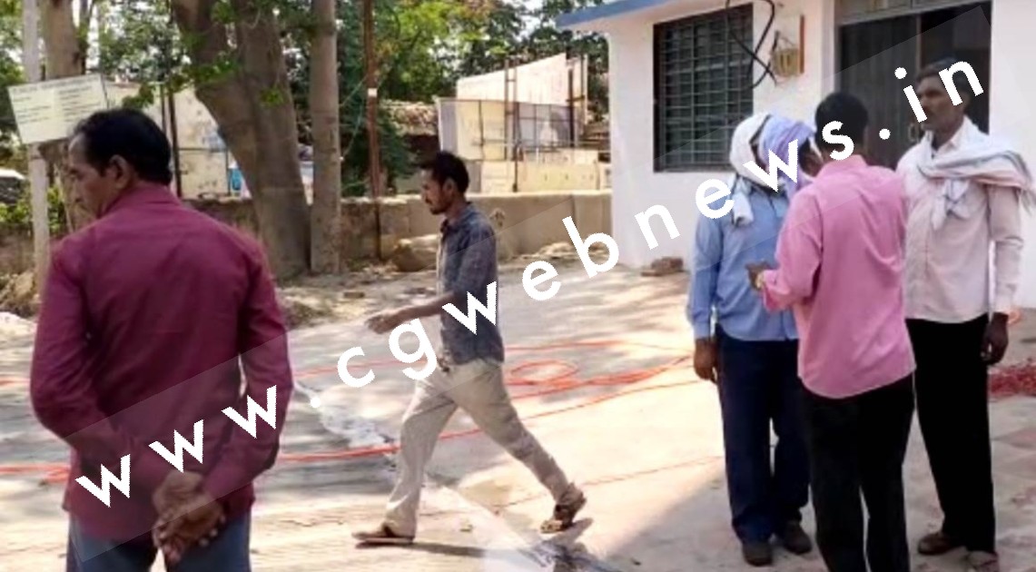 पुलिस की प्रताड़ना से तंग आकर दंपती ने खाया जहर , महिला की मौत , पति गंभीर हालत में हॉस्पिटल में भर्ती