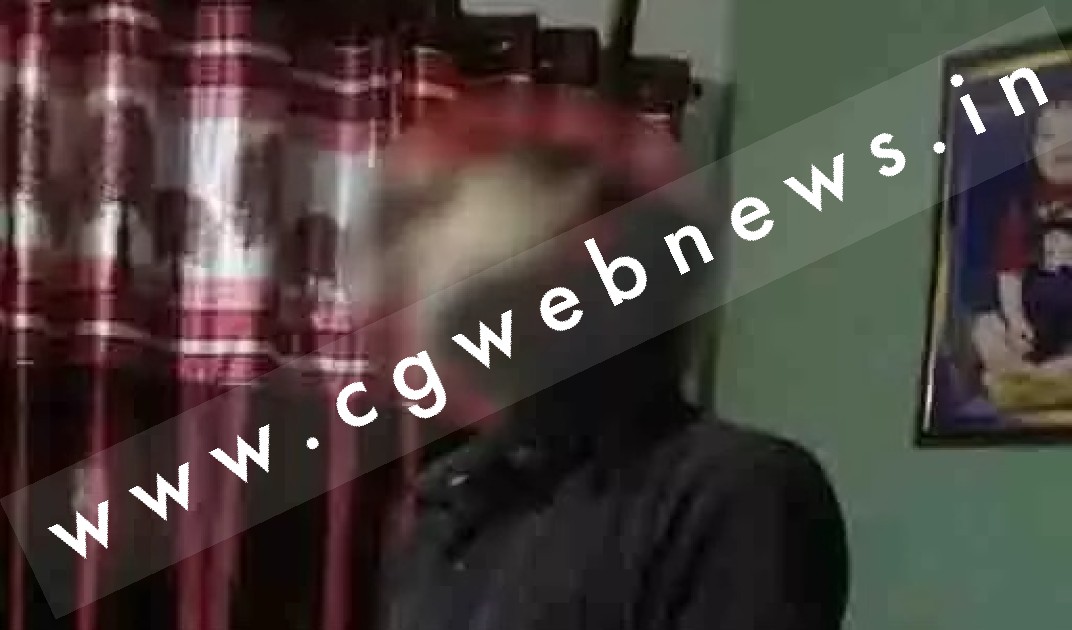 पंखे पर लटकते मिली आरक्षक की लाश , पुलिस विभाग में मचा हड़कंप